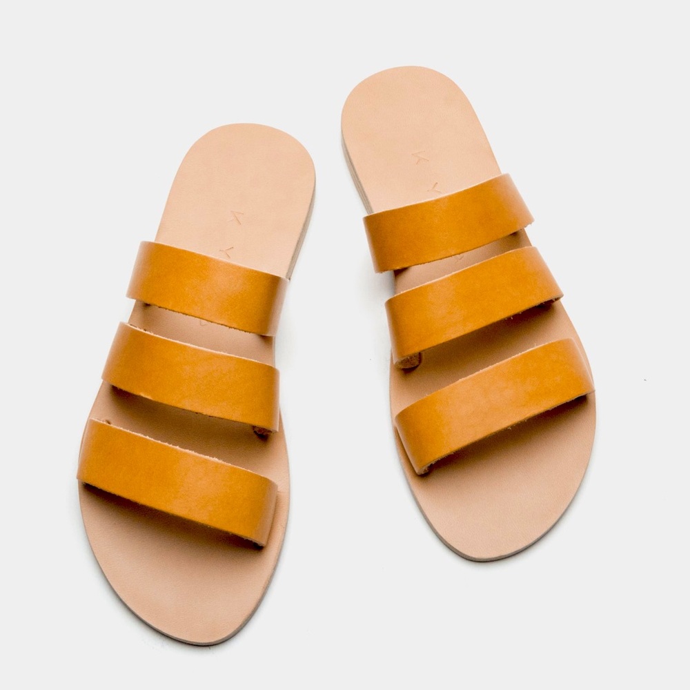 $198 KYMA “Antiparos” Leather Sandals Shoes Flats in Natural Tan